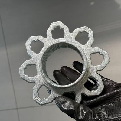 صامولة سقالات مخصصة من الحديد المطيل مصممة بدقة لهياكل سقالات مستقرة